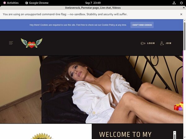 Liveloverock.modelcentro.net Women