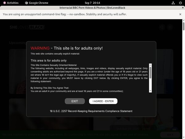She Loves Black With Gift Card